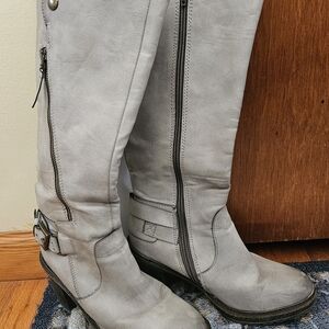 Gray Women's Knee-High Buckle Boots